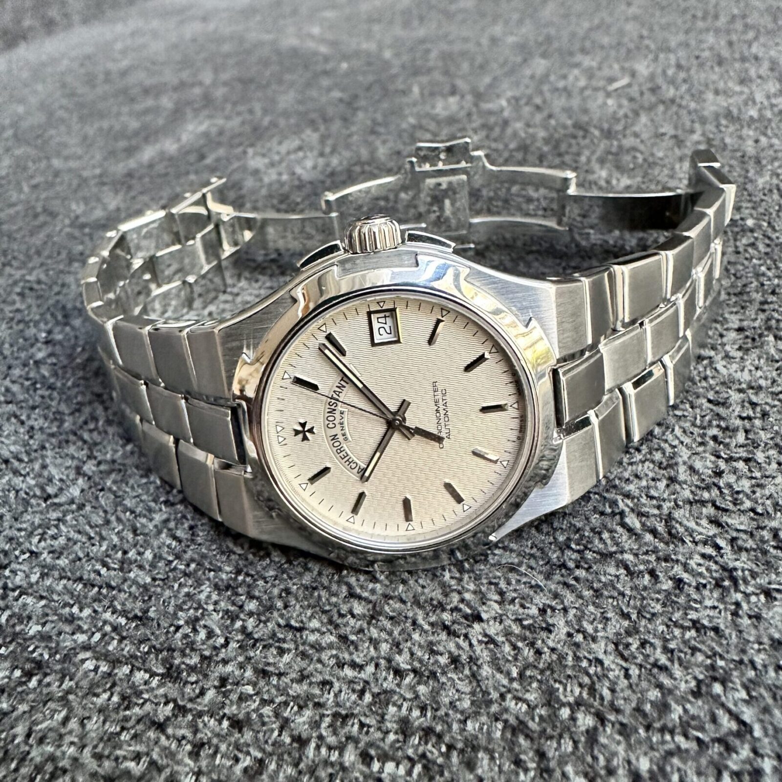 Vacheron Constantin Overseas 37mm New VC Service