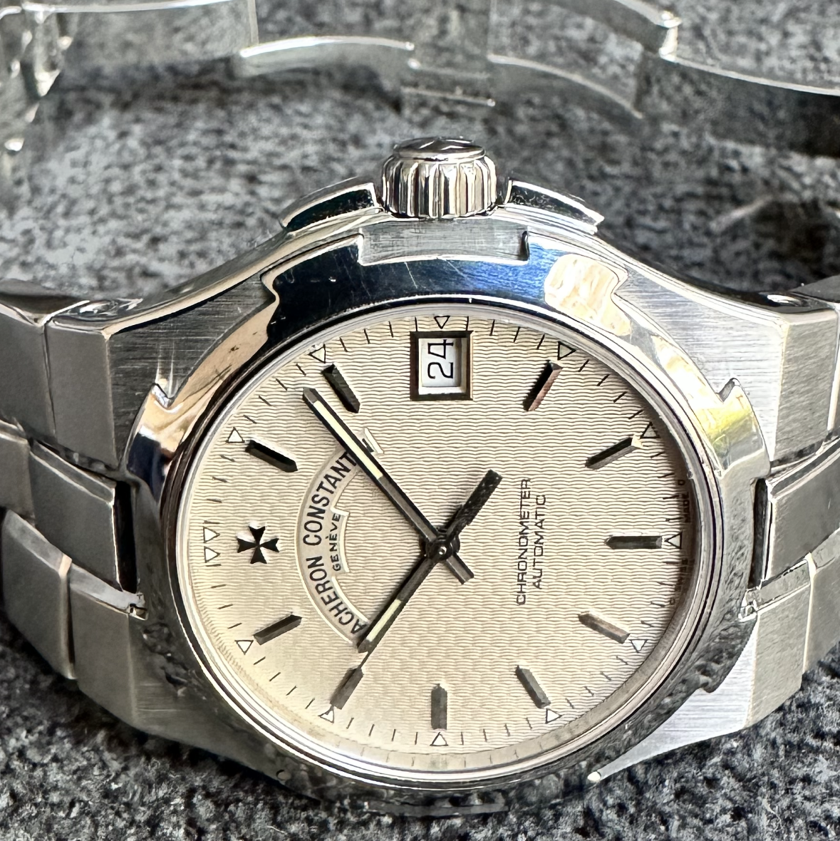 Vacheron Constantin Overseas 37mm New VC Service